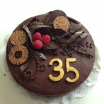 narozeninový čokoládový dort